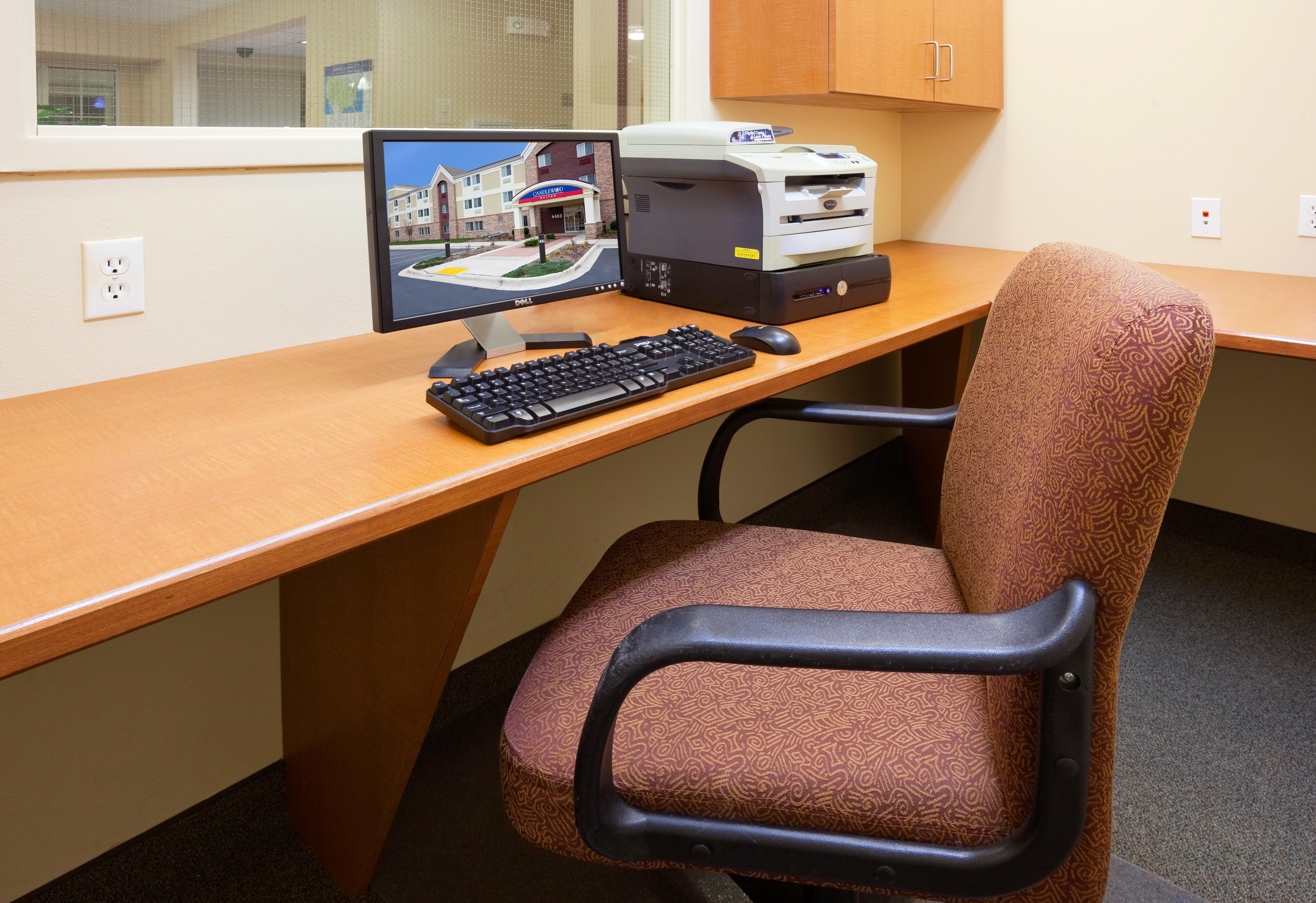 Candlewood Suites Milwaukee Brown Deer, An Ihg Hotel Съоръжения снимка