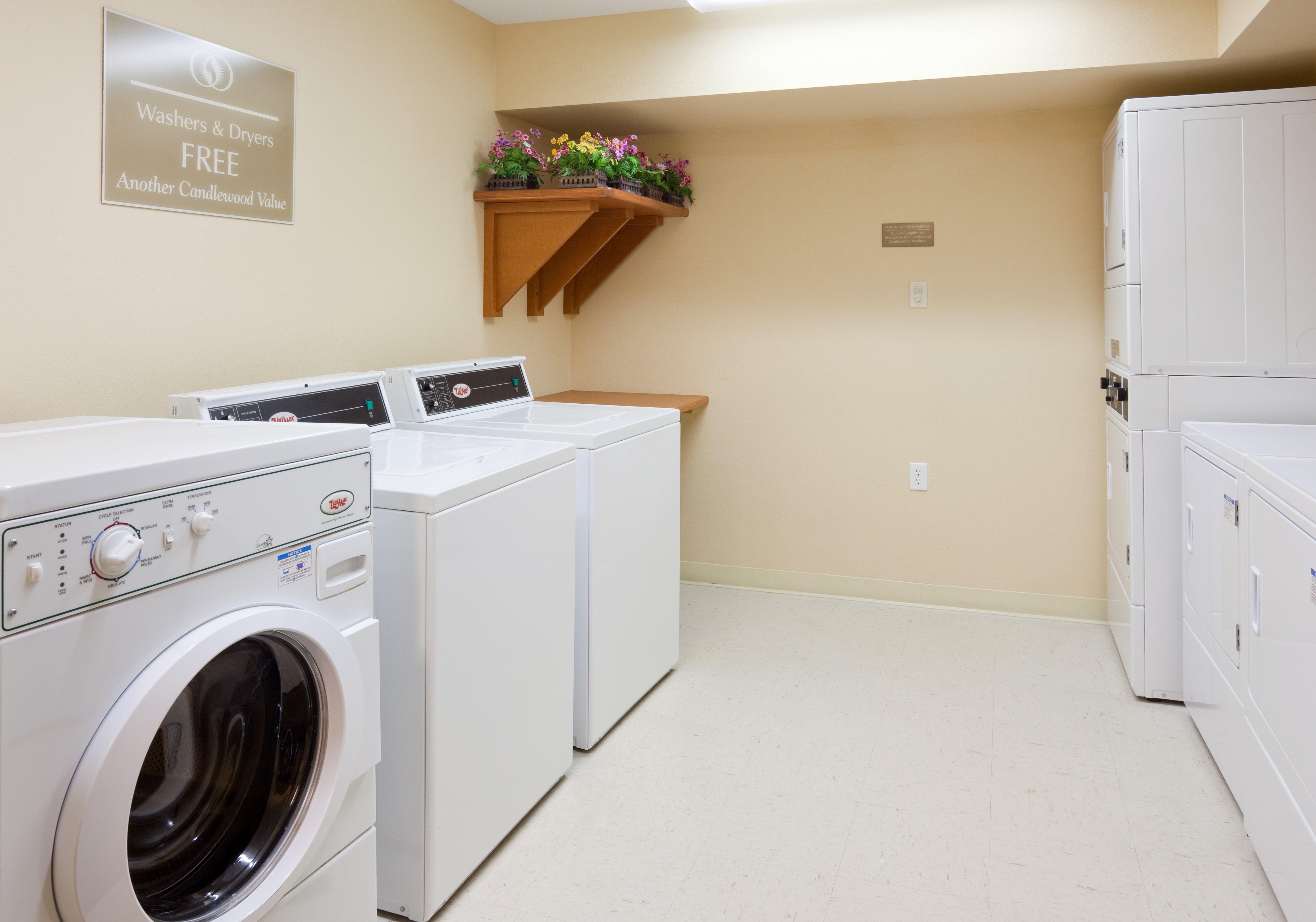 Candlewood Suites Milwaukee Brown Deer, An Ihg Hotel Съоръжения снимка