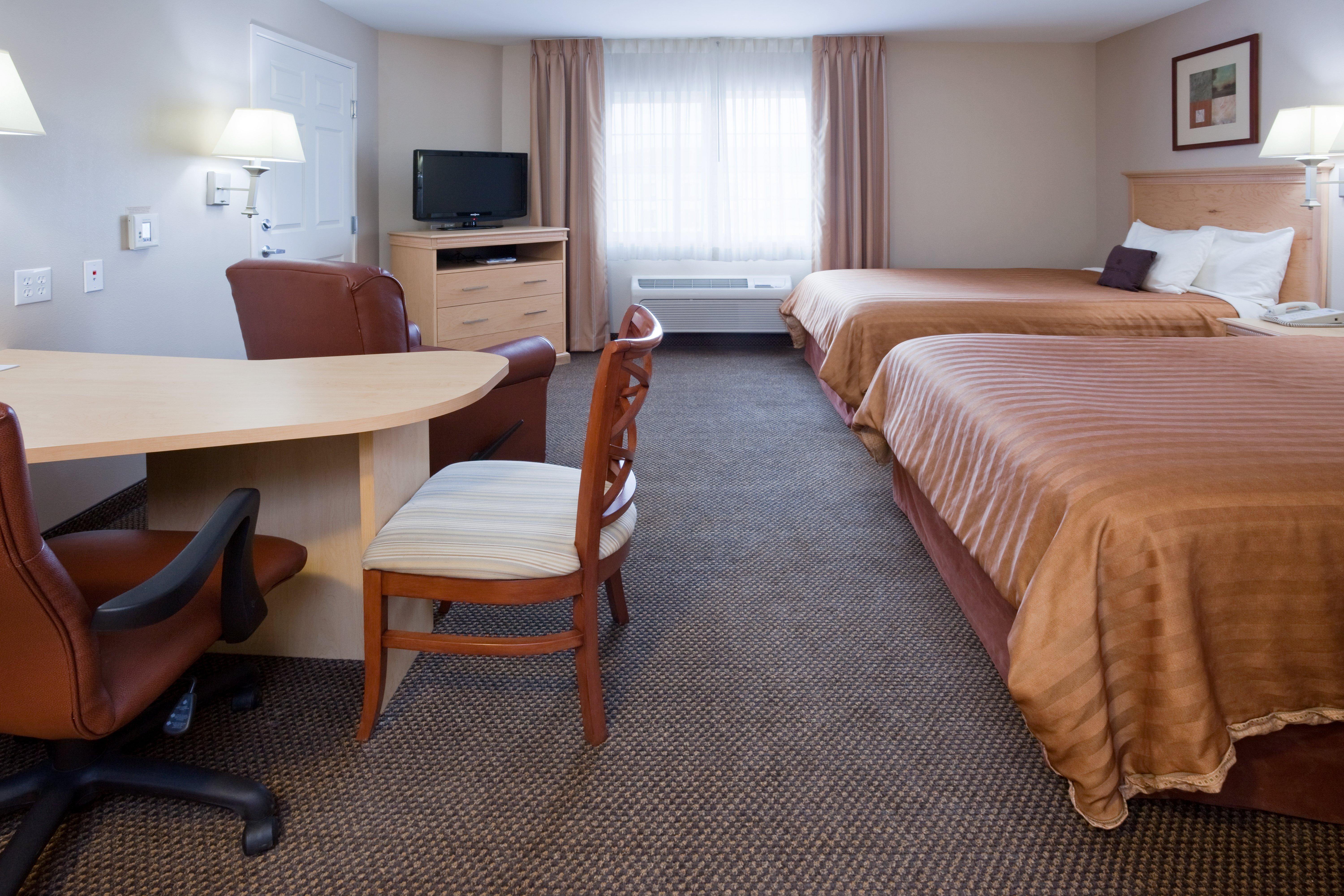 Candlewood Suites Milwaukee Brown Deer, An Ihg Hotel Екстериор снимка